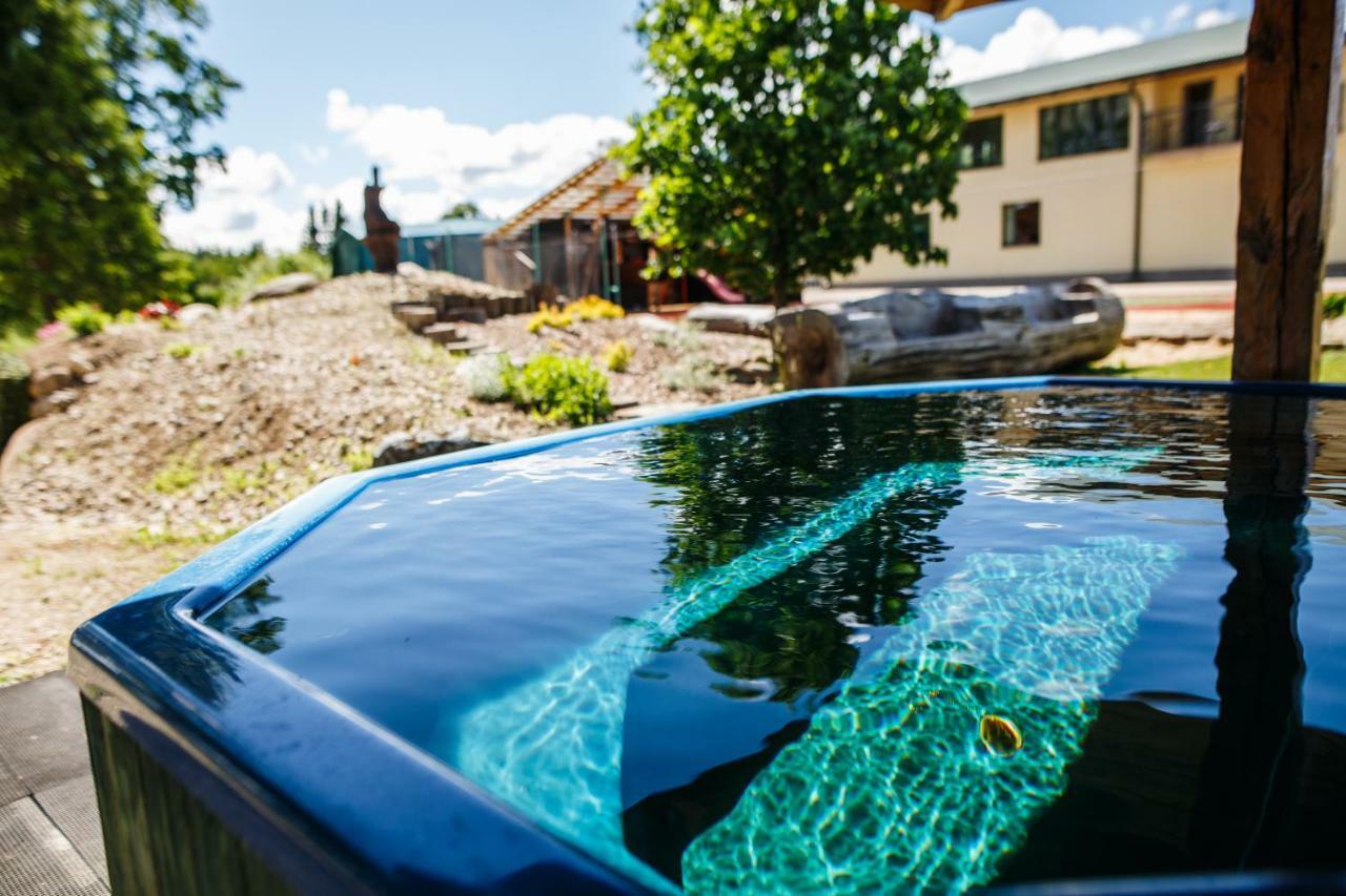 Spa Glamping Kirikumoisa Екстериор снимка